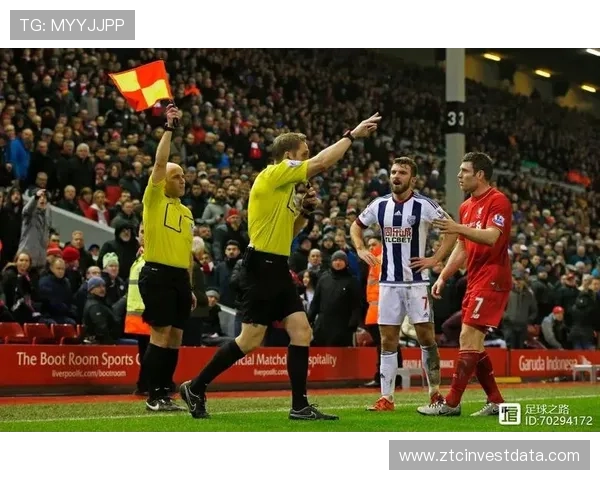国际足联新规广告牌距离边线需保持1米以降低比赛风险